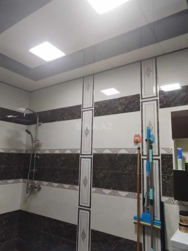 Satılır 3 otaqlı mənzil 110 m²