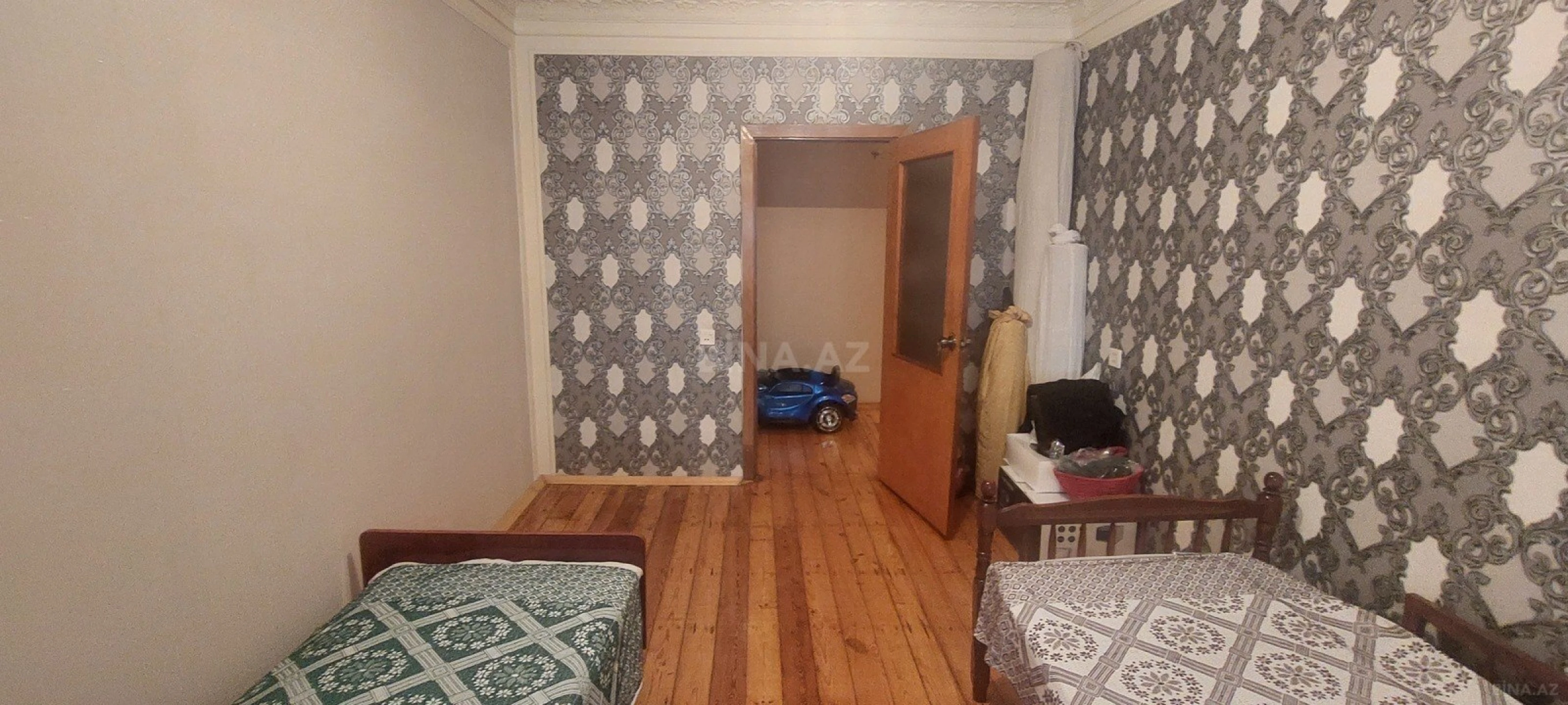Satılır 5 otaqlı mənzil 120 m²