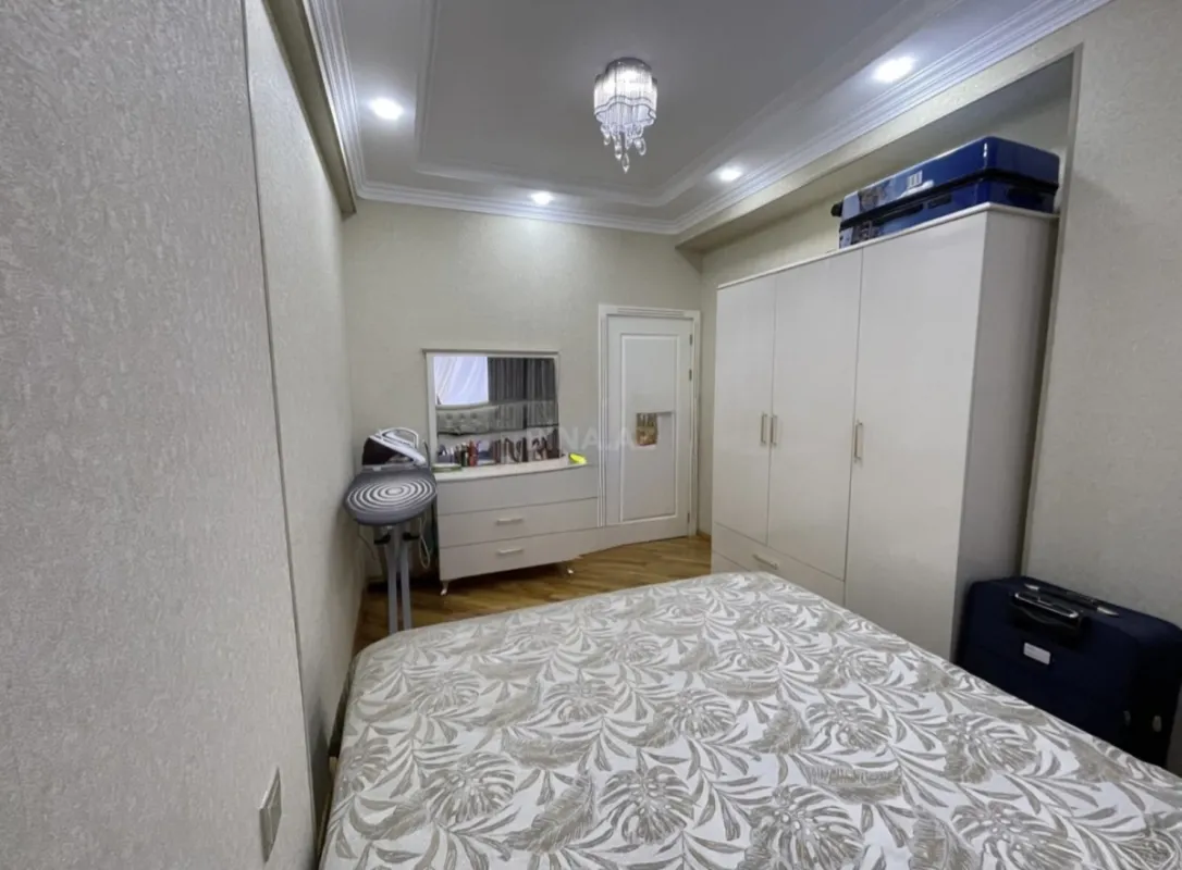 Satılır 3 otaqlı mənzil 84 m²