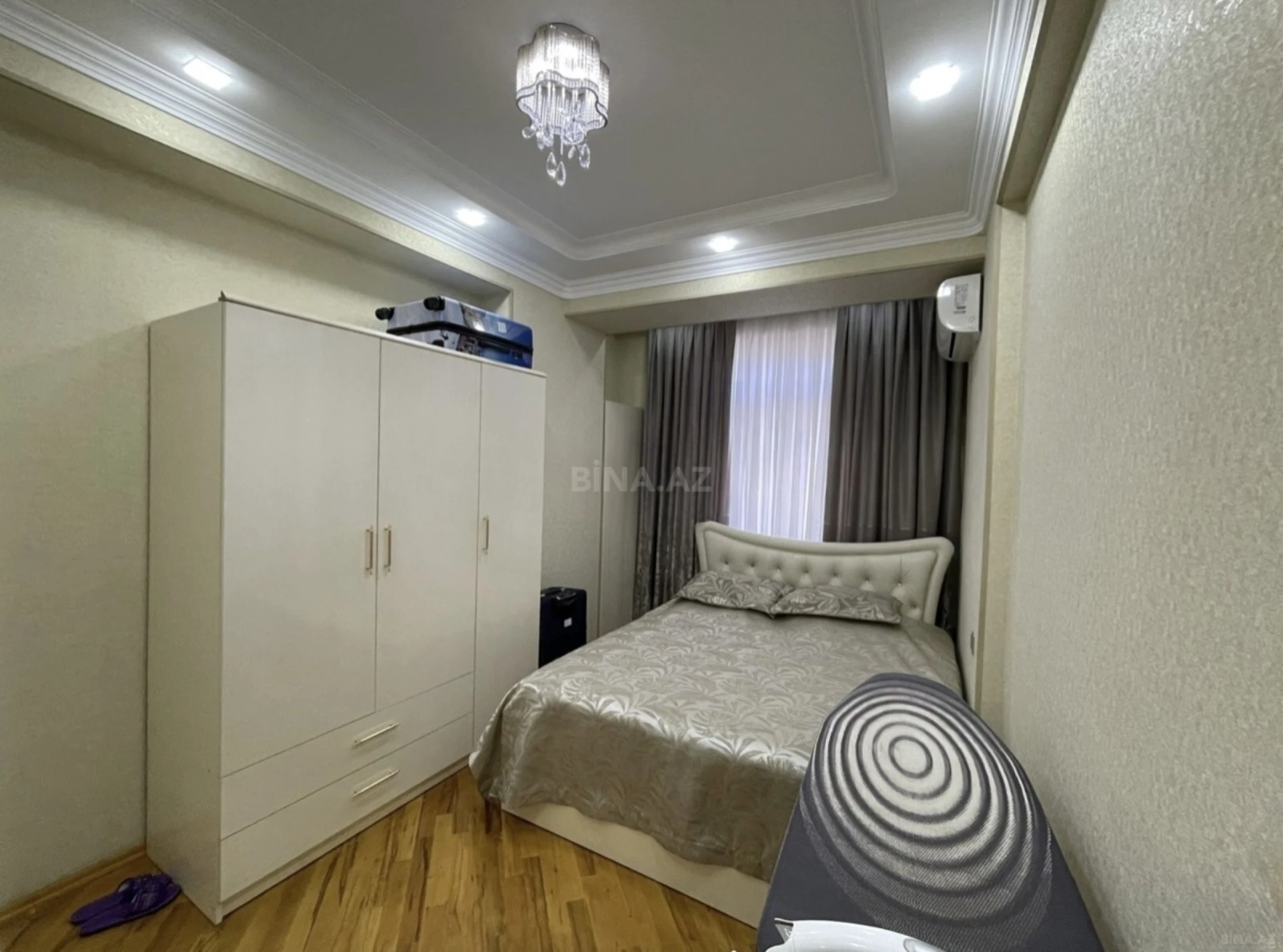 Satılır 3 otaqlı mənzil 84 m²