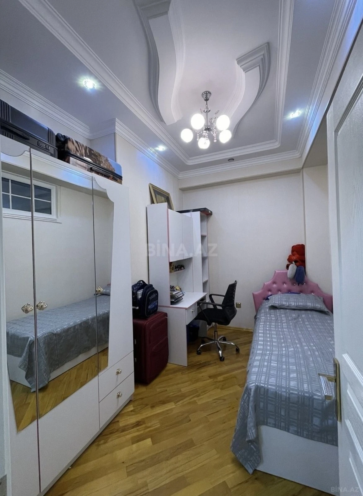 Satılır 3 otaqlı mənzil 84 m²