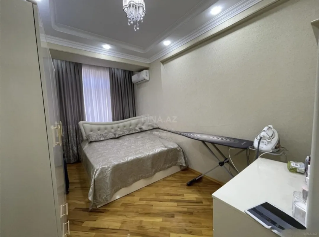 Satılır 3 otaqlı mənzil 84 m²