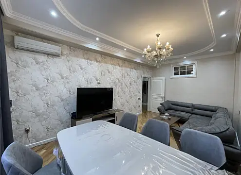 Satılır 3 otaqlı mənzil 84 m²