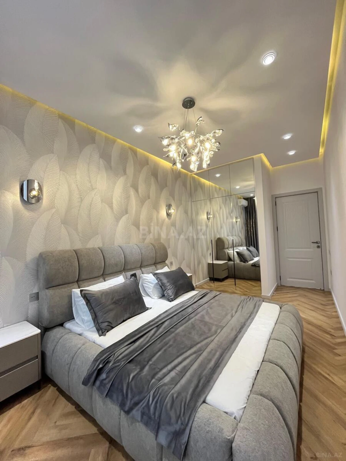 Kirayə verilir 2 otaqlı mənzil 56 m²