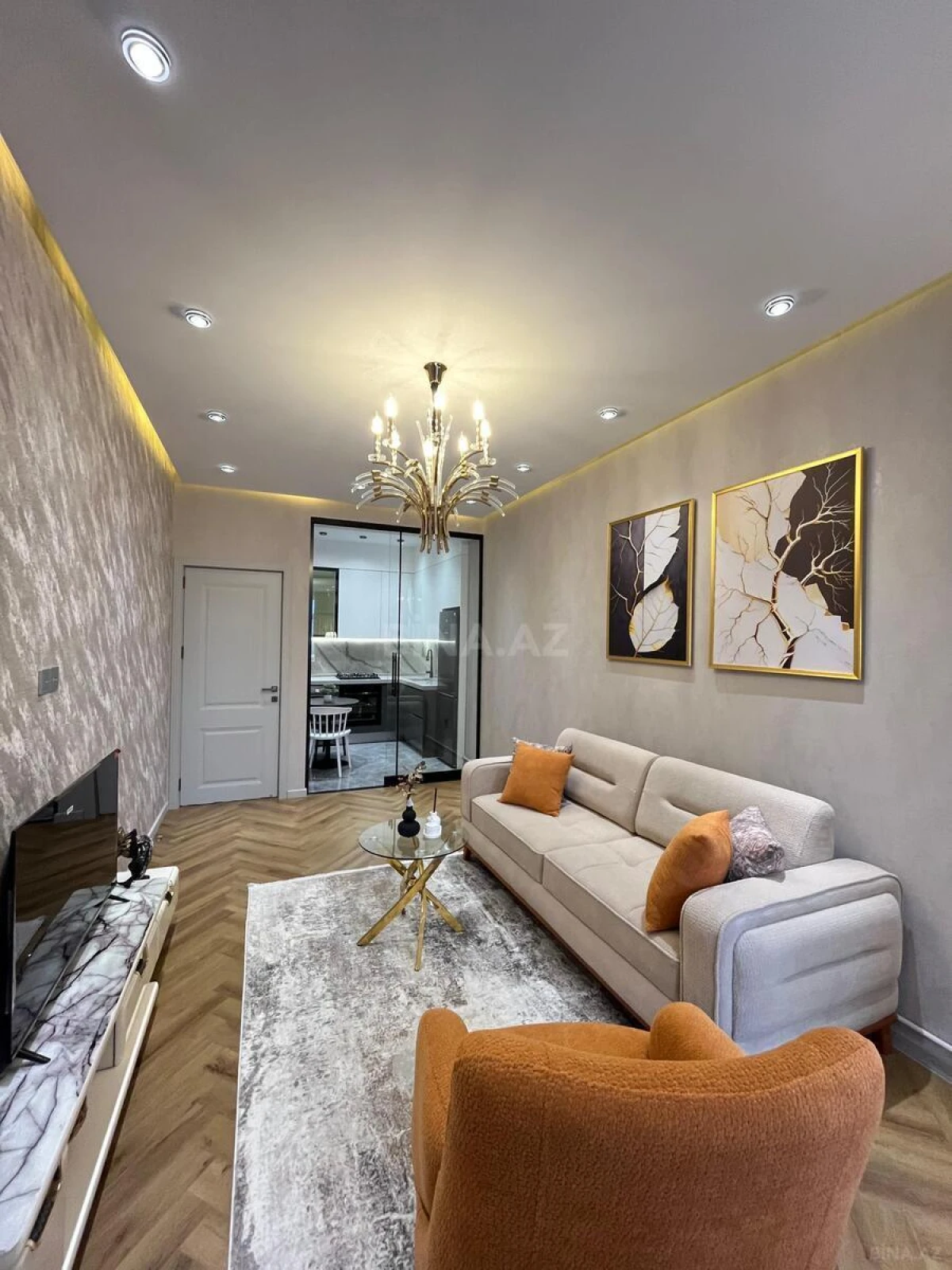 Kirayə verilir 2 otaqlı mənzil 56 m²