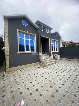 Satılır 4 otaqlı həyət evi 100 m²