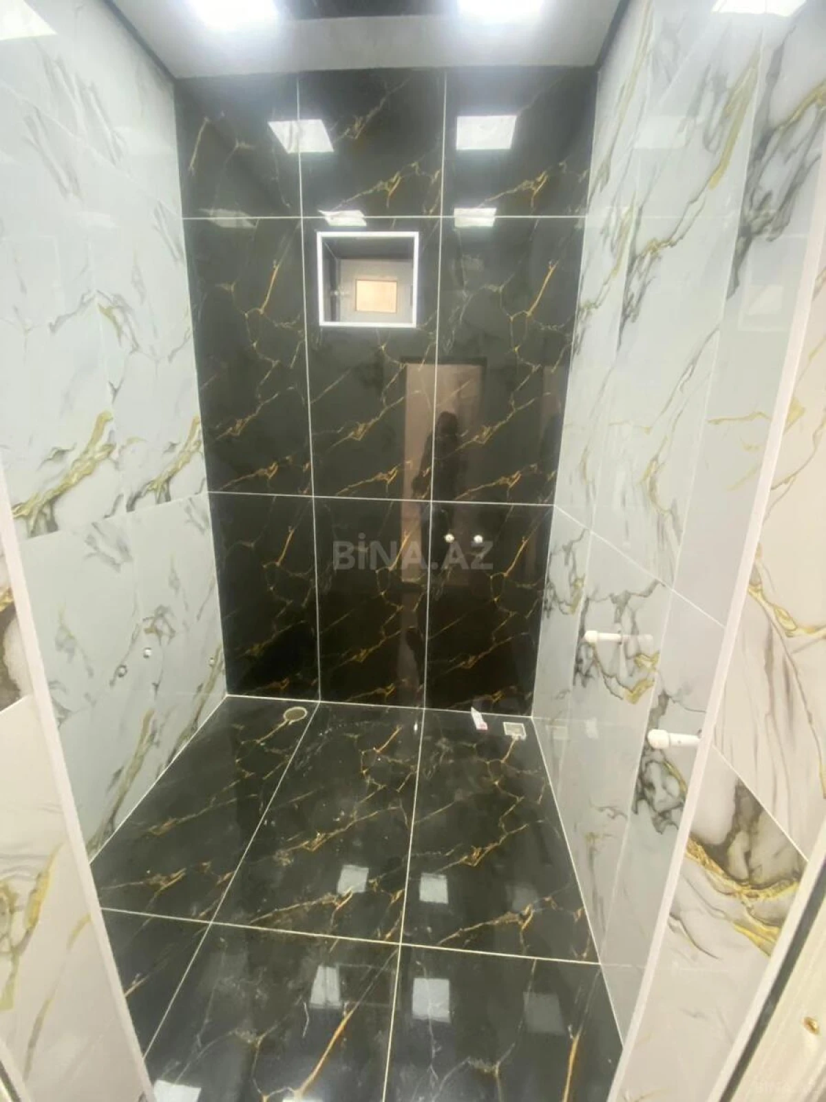 Satılır 4 otaqlı həyət evi 100 m²