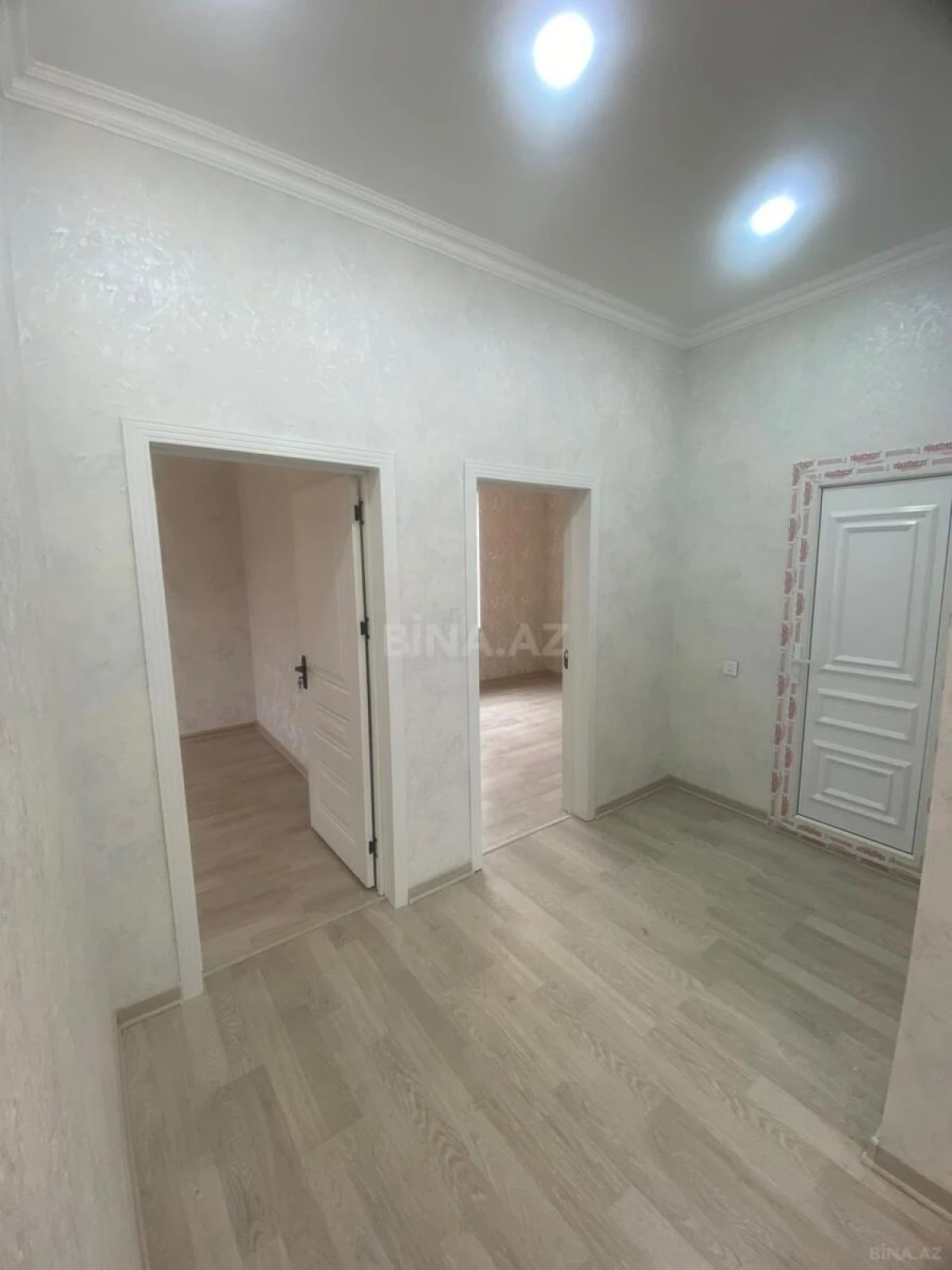 Satılır 4 otaqlı həyət evi 100 m²