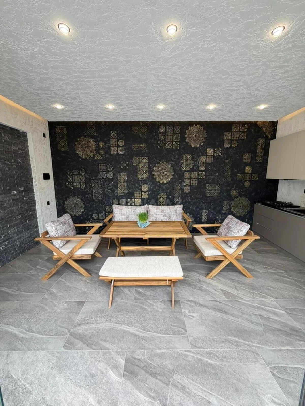 Satılır 4 otaqlı həyət evi 160 m²