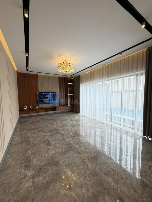 Satılır 4 otaqlı həyət evi 160 m²