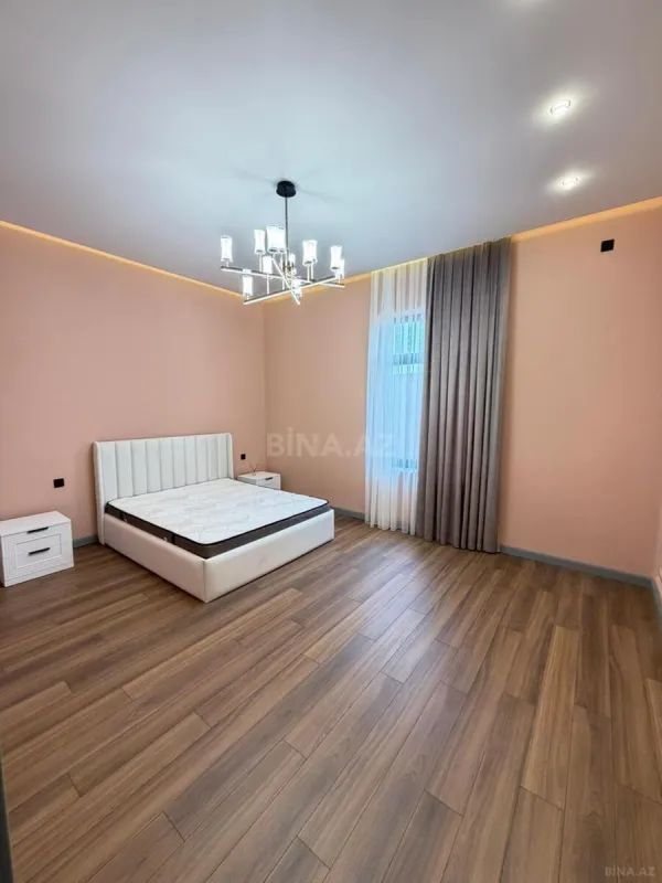 Satılır 4 otaqlı həyət evi 160 m²