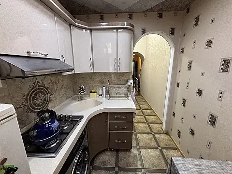 Kirayə verilir 1 otaqlı mənzil 50 m²