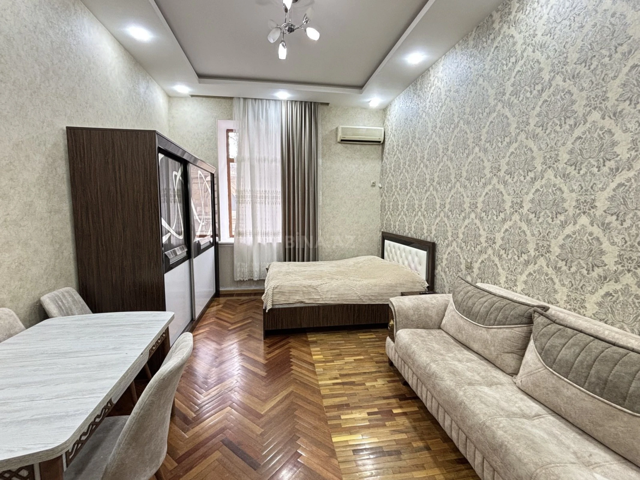 Kirayə verilir 1 otaqlı mənzil 50 m²