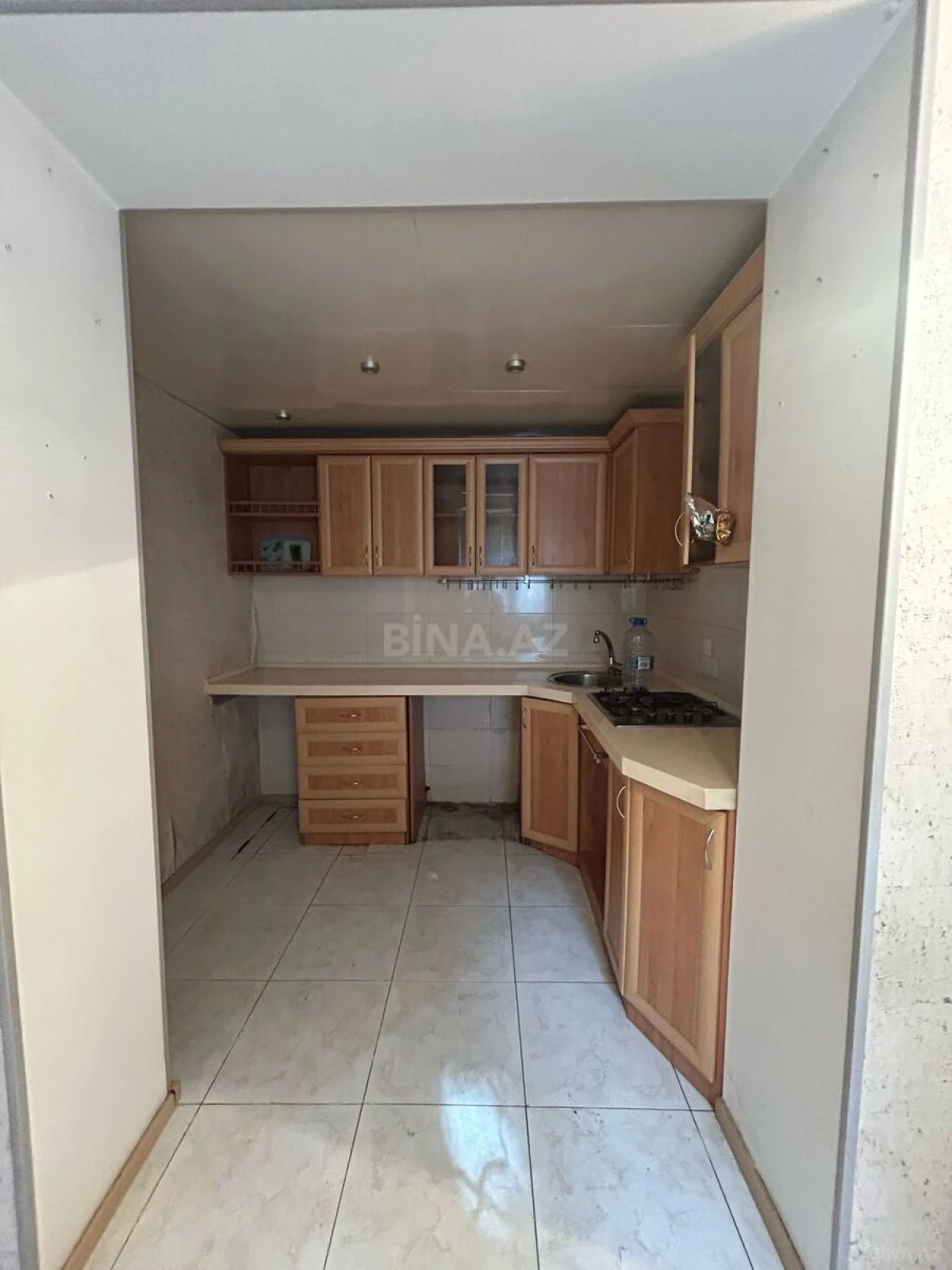 Satılır 3 otaqlı mənzil 65 m²