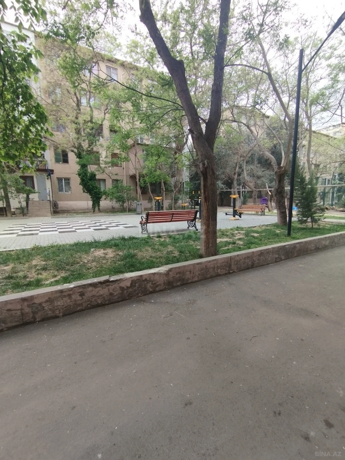 Satılır 3 otaqlı mənzil 60 m²