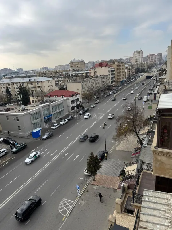 Satılır 2 otaqlı mənzil 55 m²
