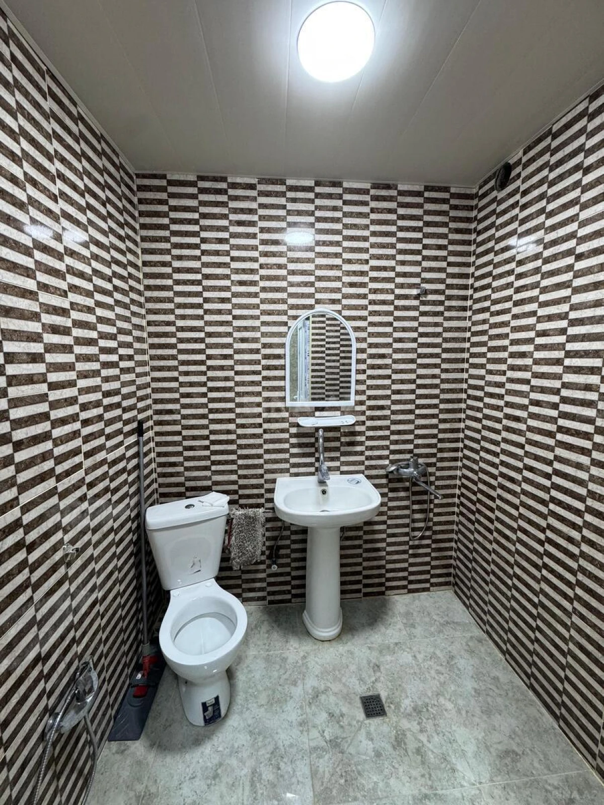 Satılır 2 otaqlı mənzil 55 m²