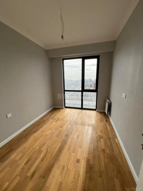 Satılır 3 otaqlı mənzil 85 m²