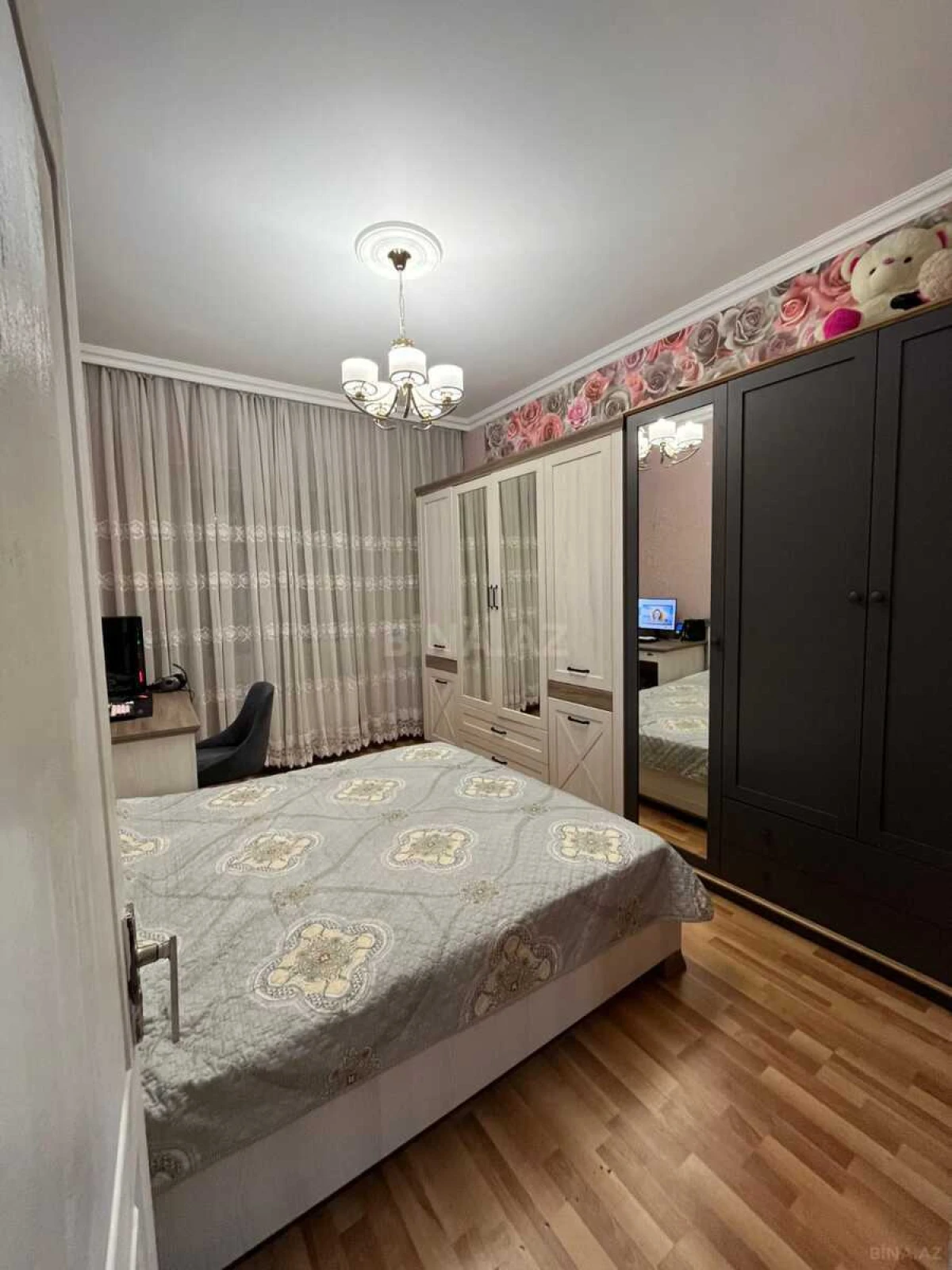 Satılır 2 otaqlı mənzil 53 m²