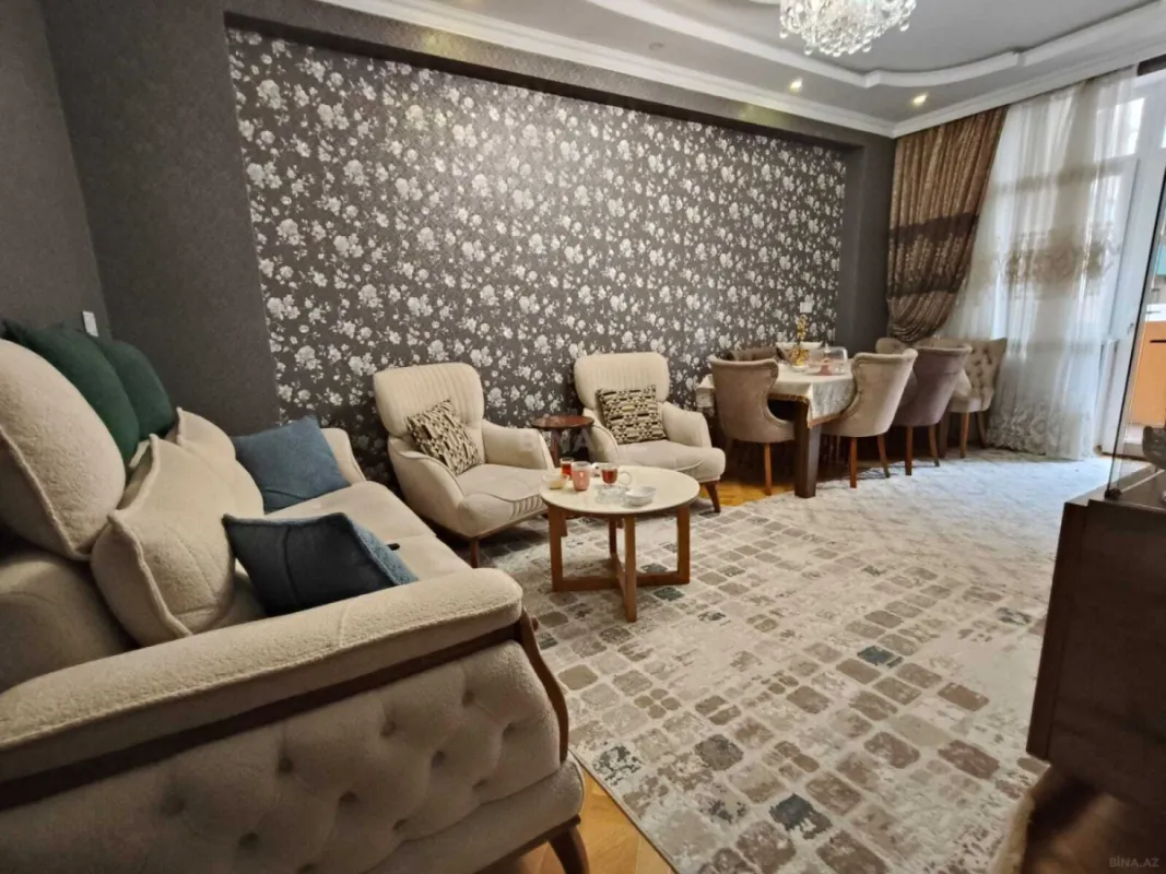 Satılır 3 otaqlı mənzil 81 m²
