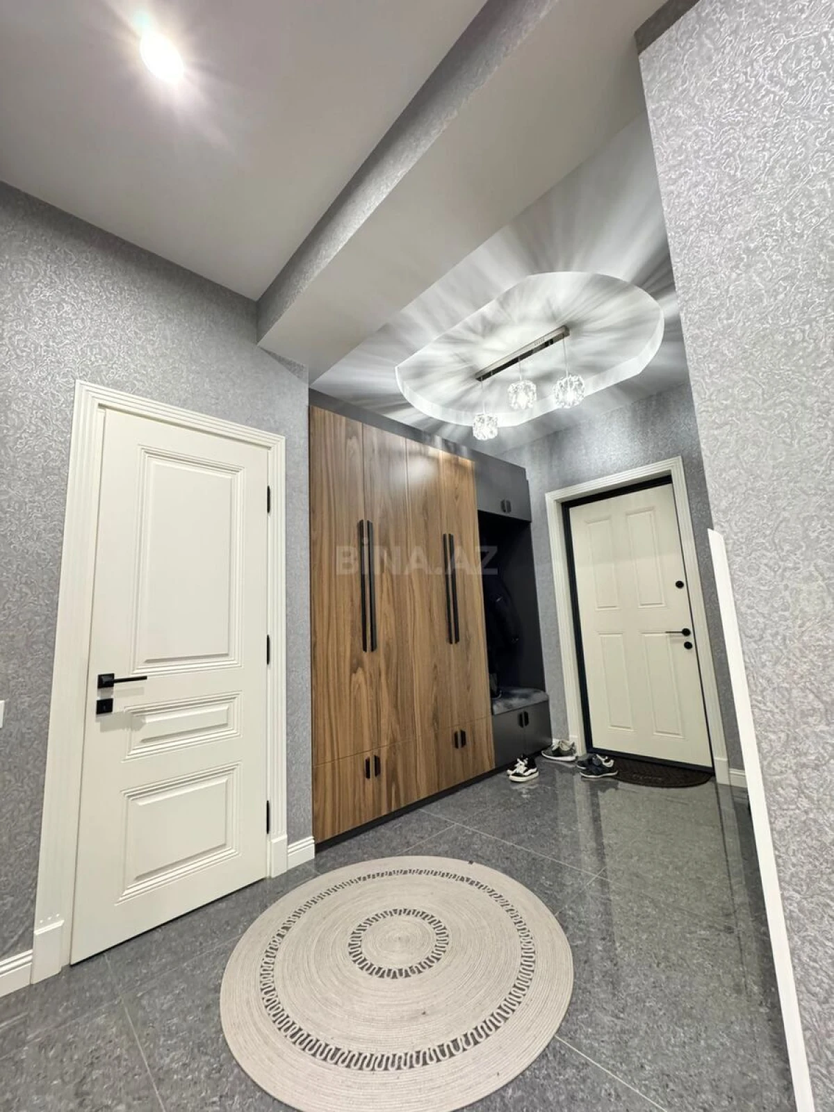 Satılır 3 otaqlı mənzil 90 m²