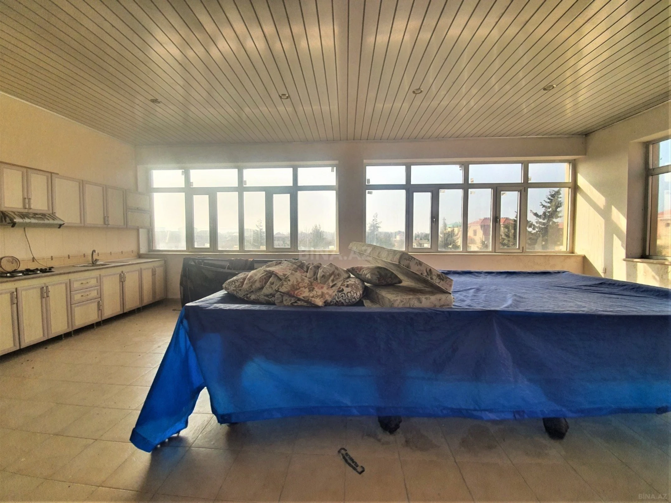 Kirayə verilir 5 otaqlı həyət evi 600 m²