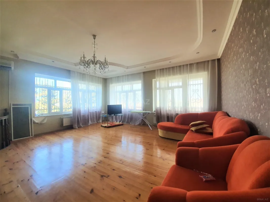 Kirayə verilir 5 otaqlı həyət evi 600 m²