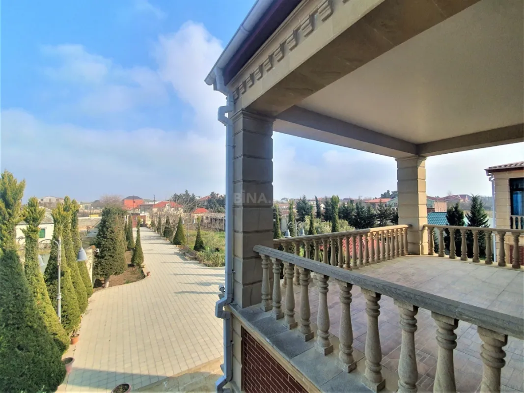 Kirayə verilir 5 otaqlı həyət evi 600 m²