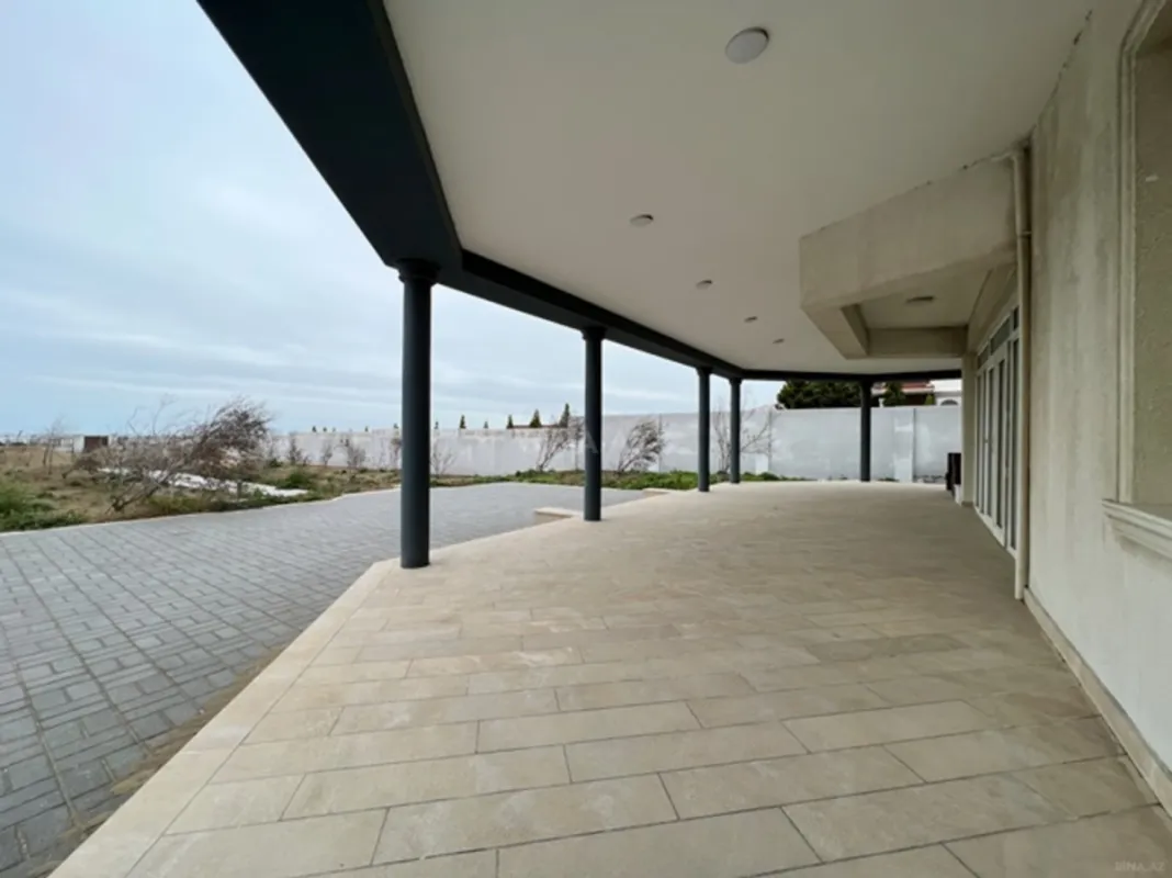 Satılır 5 otaqlı həyət evi 320 m²