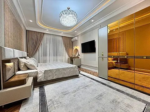 Kirayə verilir 3 otaqlı mənzil 140 m²