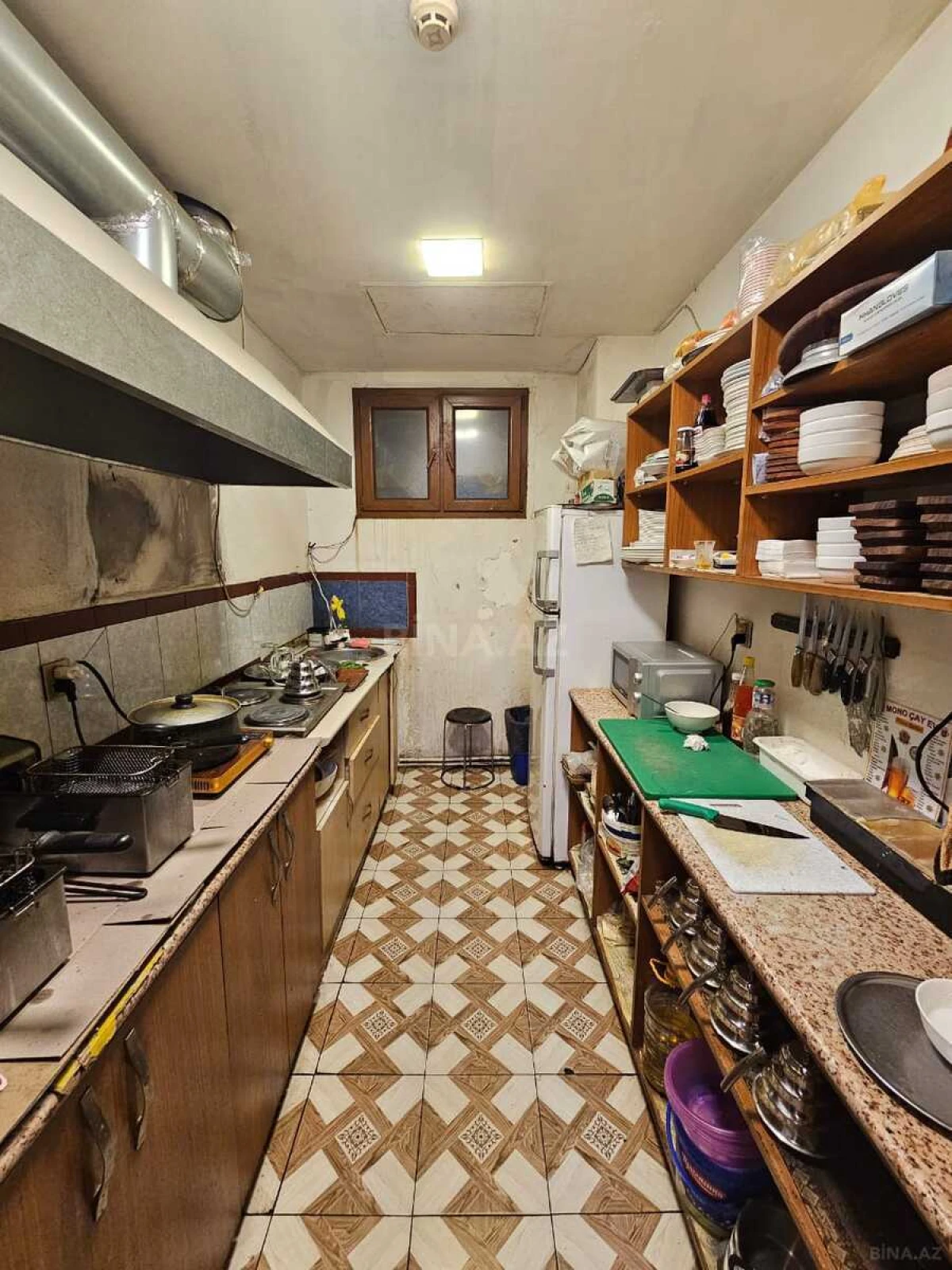 Satılır obyekt 129 m²