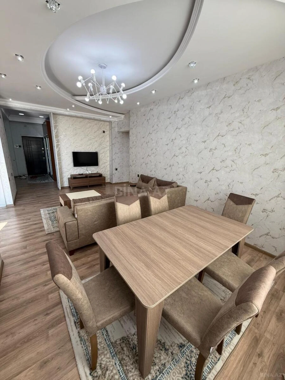 Kirayə verilir 3 otaqlı mənzil 115 m²