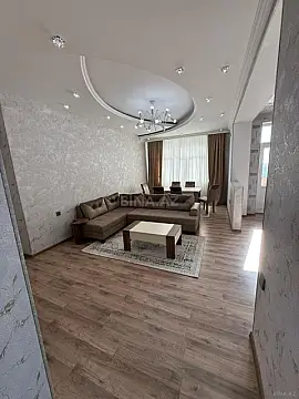Kirayə verilir 3 otaqlı mənzil 115 m² — Bakı, Həzi Aslanov qəs. 3 otaq 115.00 m²