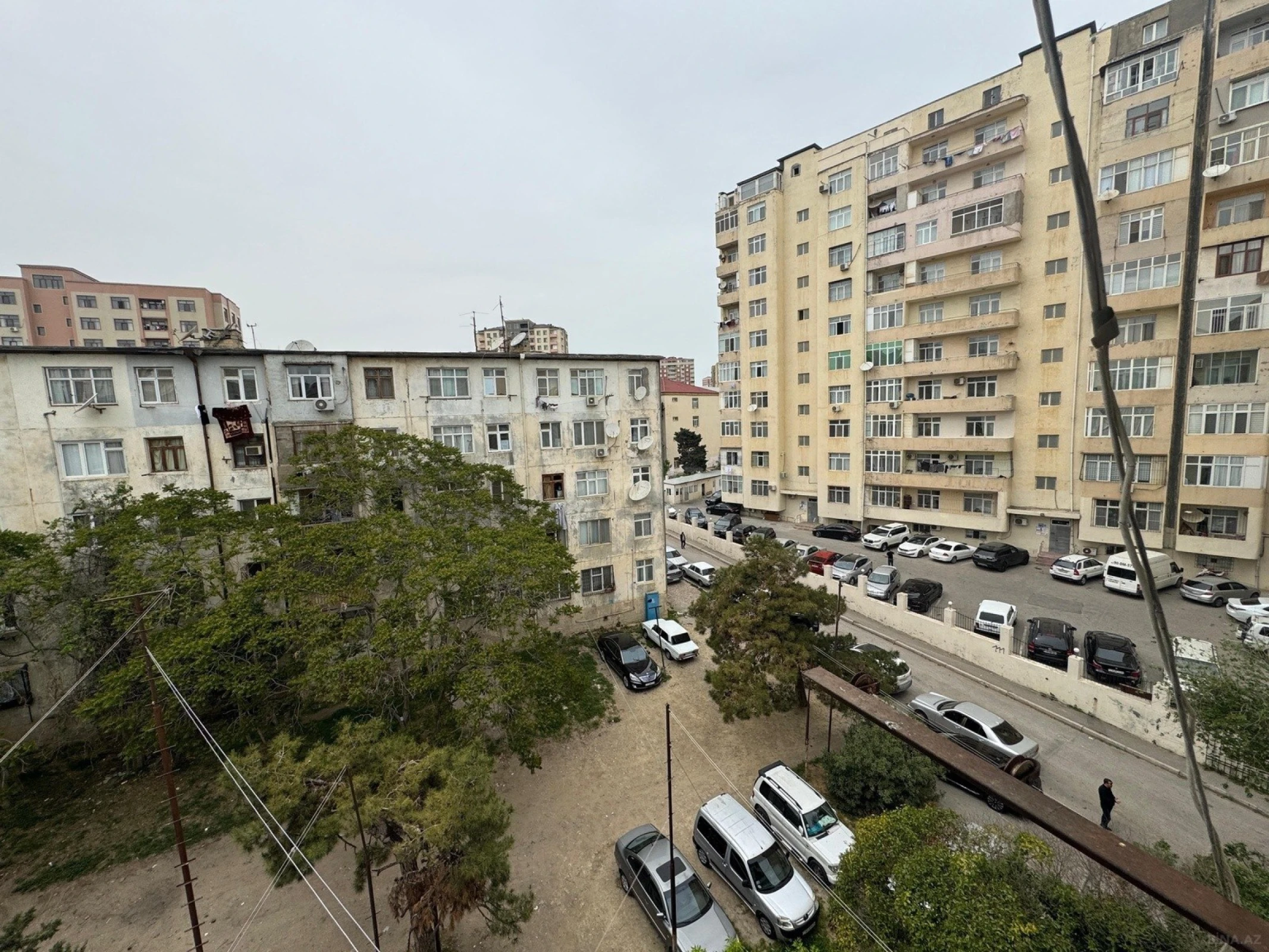 Satılır 2 otaqlı mənzil 55 m²