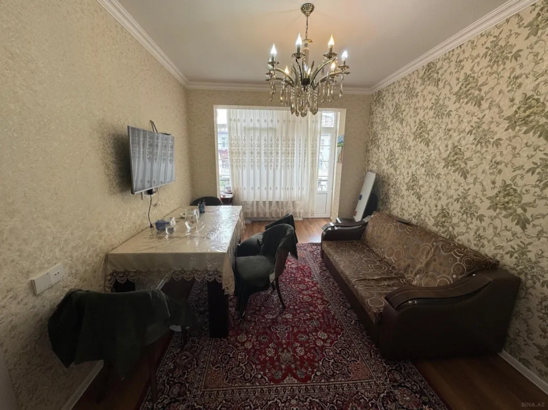 Satılır 2 otaqlı mənzil 55 m²