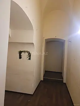 Kirayə verilir obyekt 40 m²