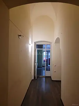 Kirayə verilir obyekt 40 m²