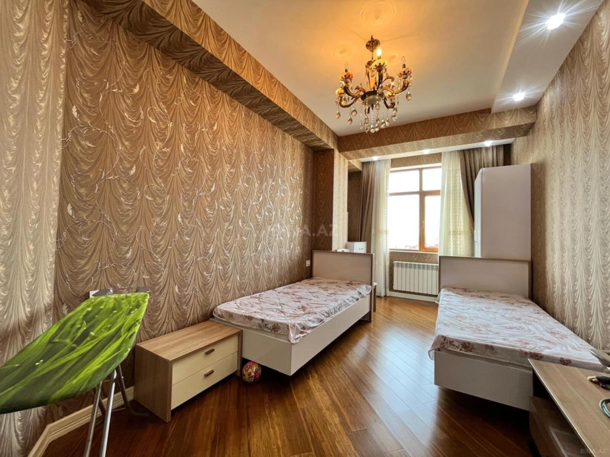Kirayə verilir 3 otaqlı mənzil 130 m²