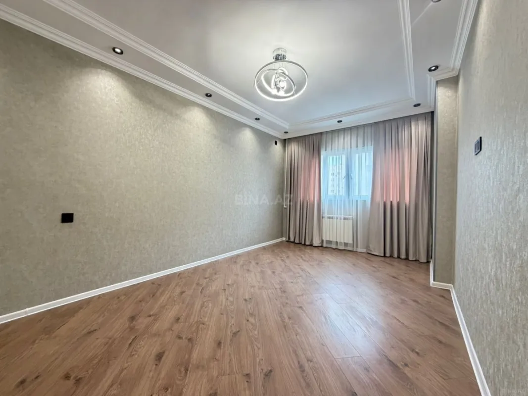 Satılır 3 otaqlı mənzil 80 m²