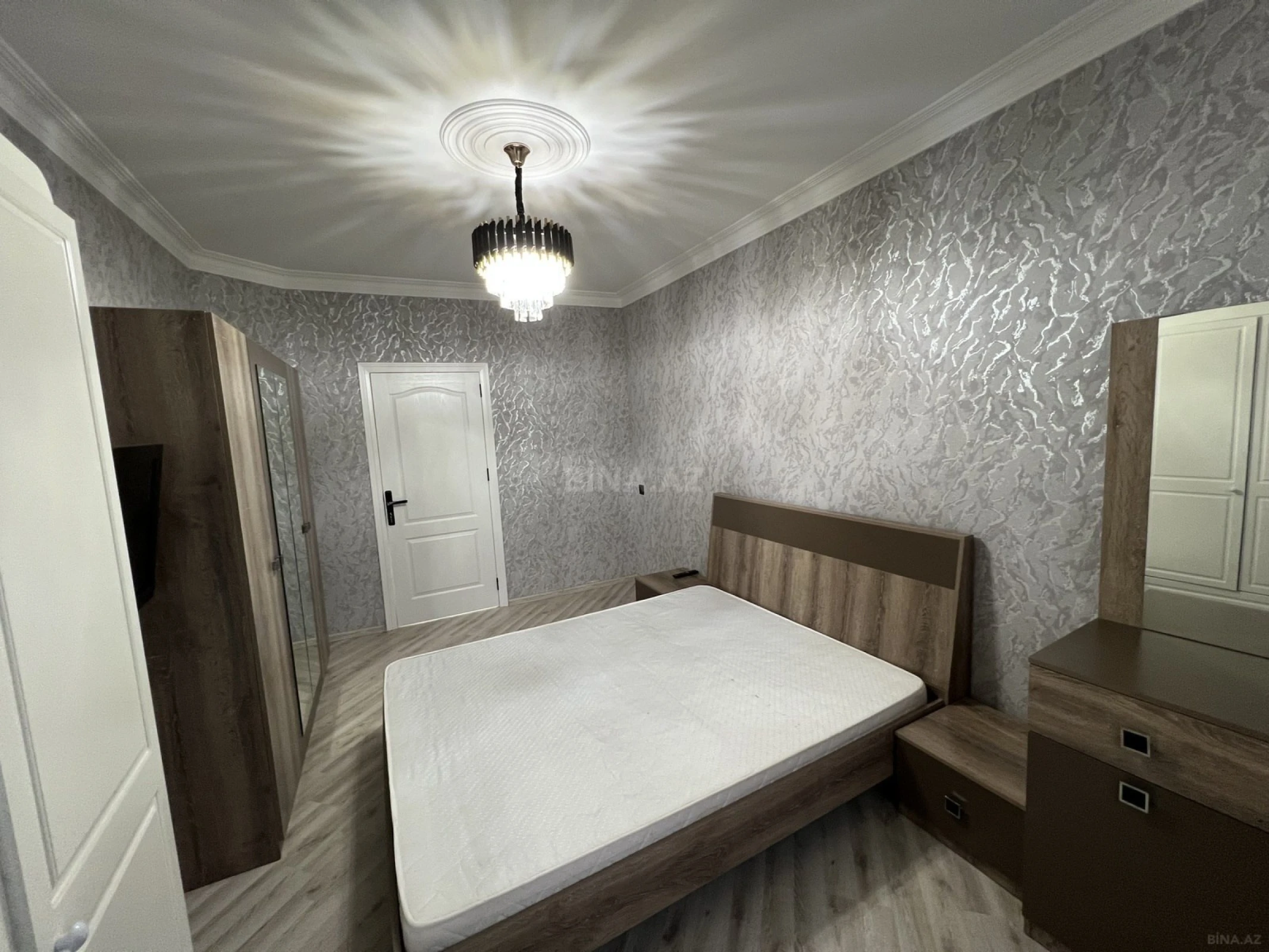 Satılır 3 otaqlı mənzil 75 m²