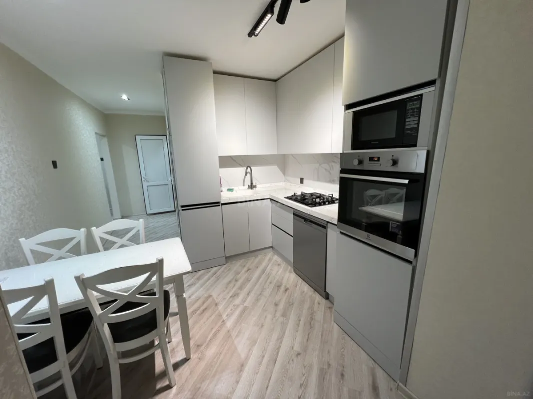 Satılır 3 otaqlı mənzil 75 m²