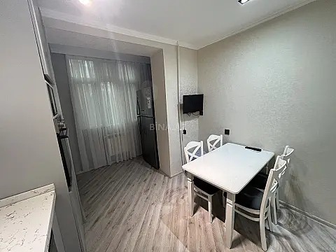 Satılır 3 otaqlı mənzil 75 m²