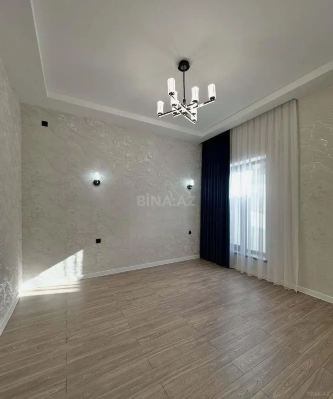 Satılır 4 otaqlı həyət evi 130 m²