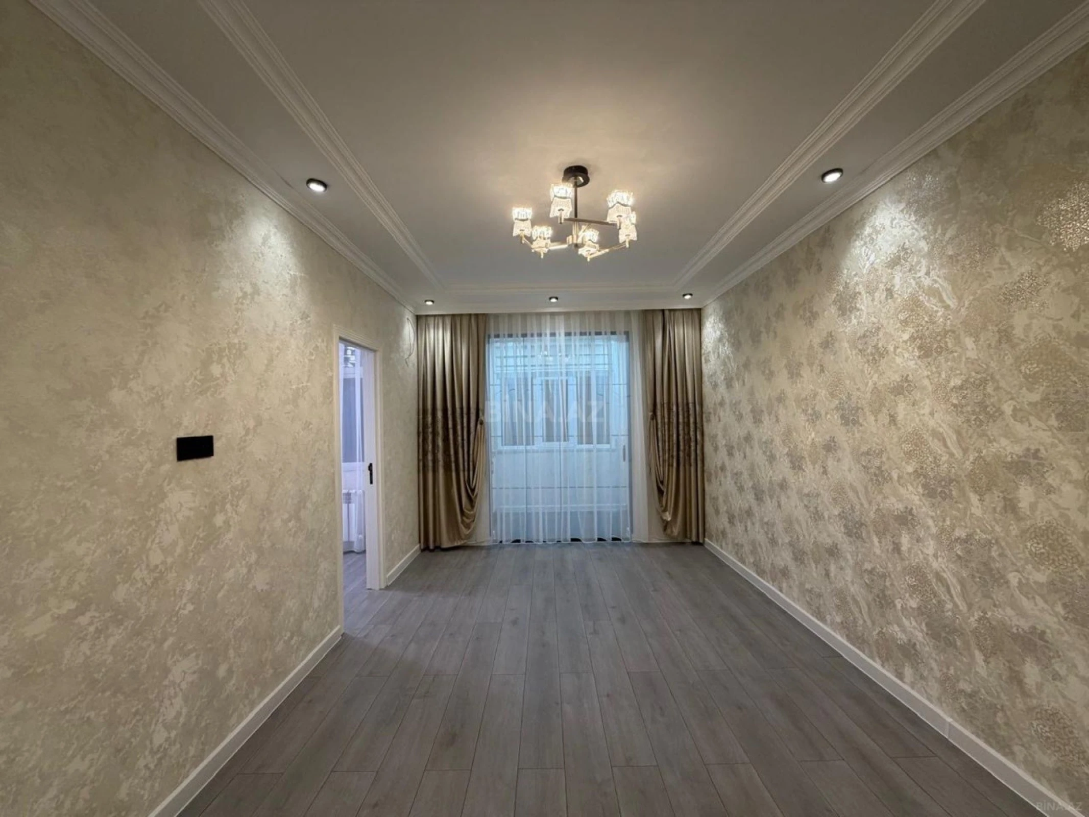 Satılır 2 otaqlı mənzil 55 m²