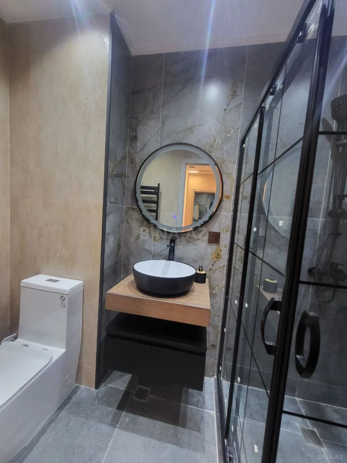 Kirayə verilir 2 otaqlı mənzil 75 m²