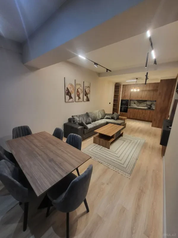 Kirayə verilir 2 otaqlı mənzil 75 m²