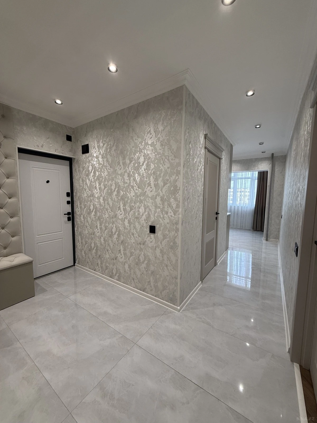 Satılır 3 otaqlı mənzil 85 m²