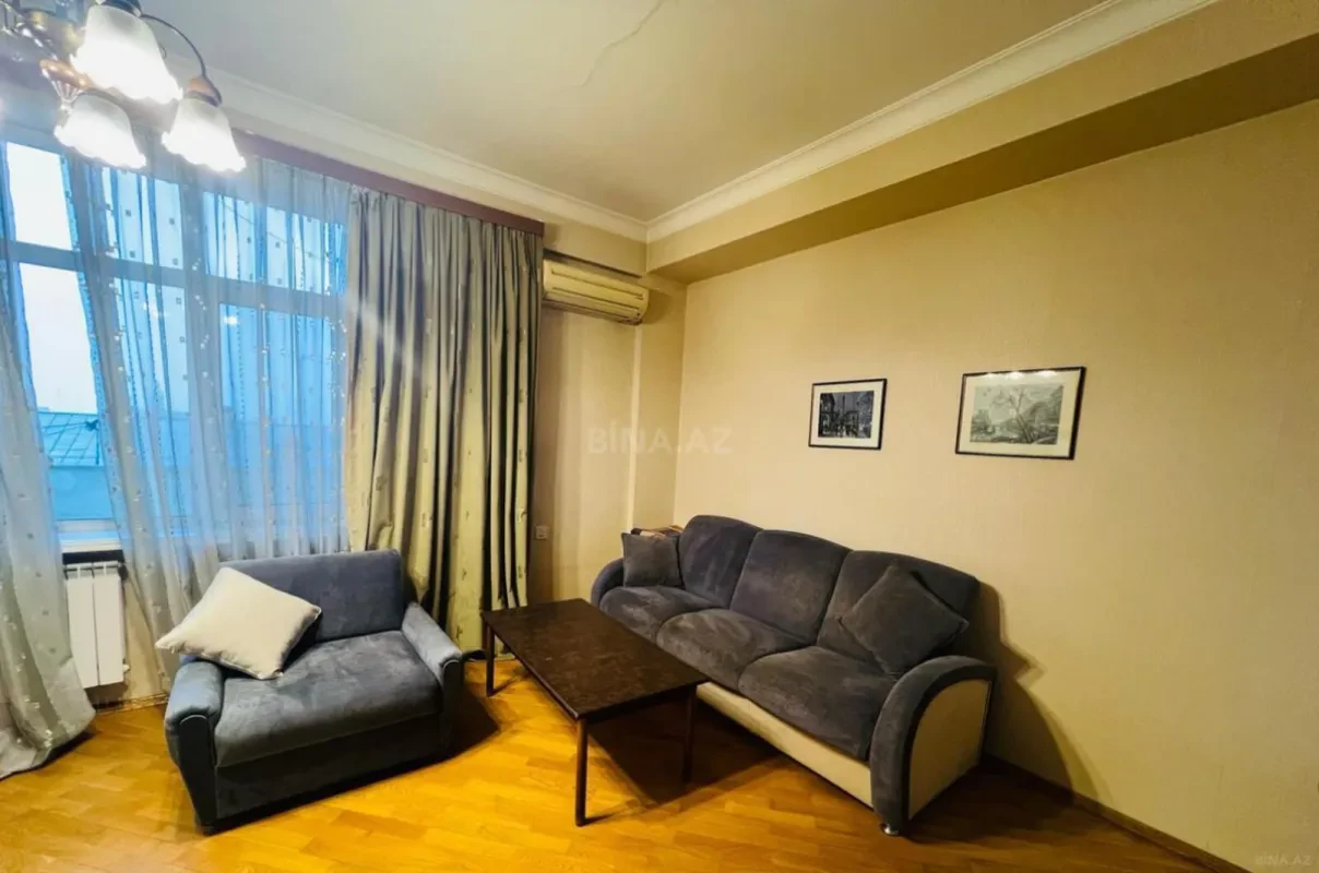Kirayə verilir 3 otaqlı mənzil 90 m²