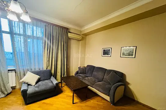Kirayə verilir 3 otaqlı mənzil 90 m² — Bakı 3 otaq 90.00 m²