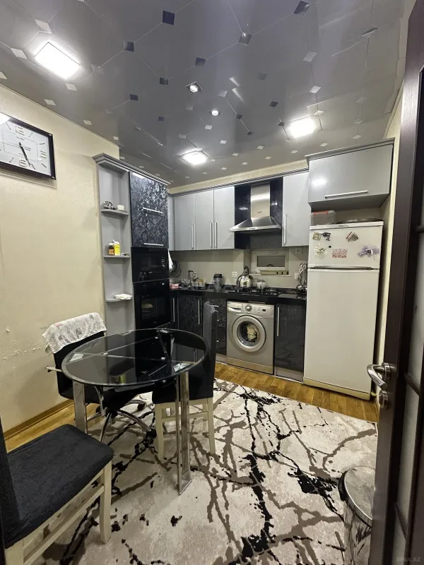 Satılır 3 otaqlı mənzil 75 m²